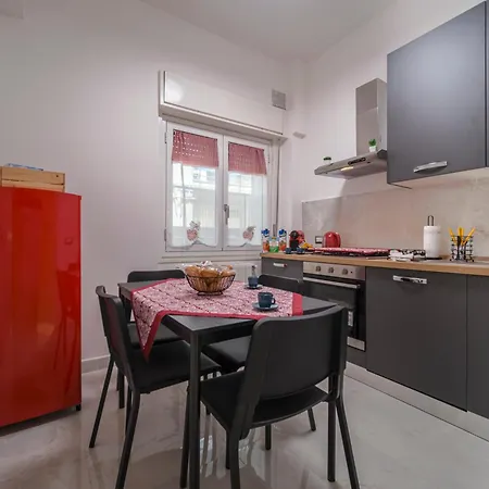 Casa Stretto Di *