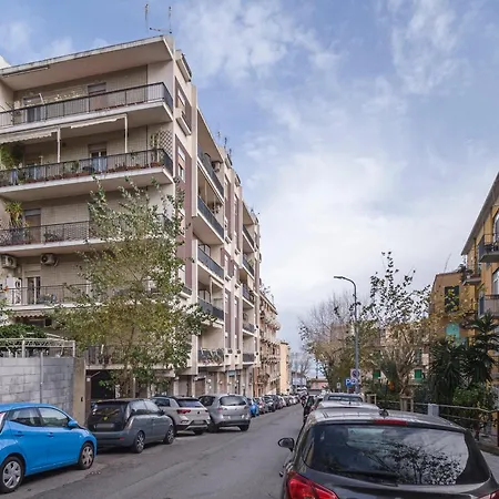 Casa Stretto Di Messina