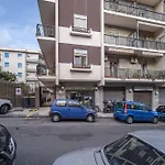 Casa Stretto Di Messina