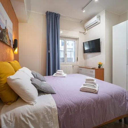 Casa Stretto Di Apartman Messina