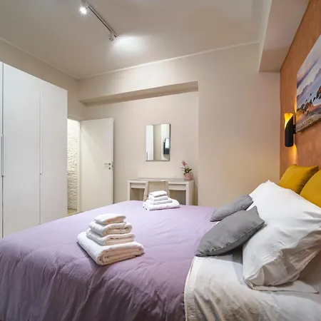Casa Stretto Di Apartament *